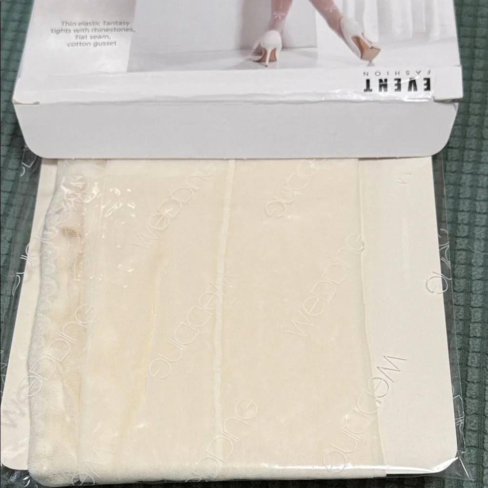 White Wedding Event Pantyhose by Conte Size L